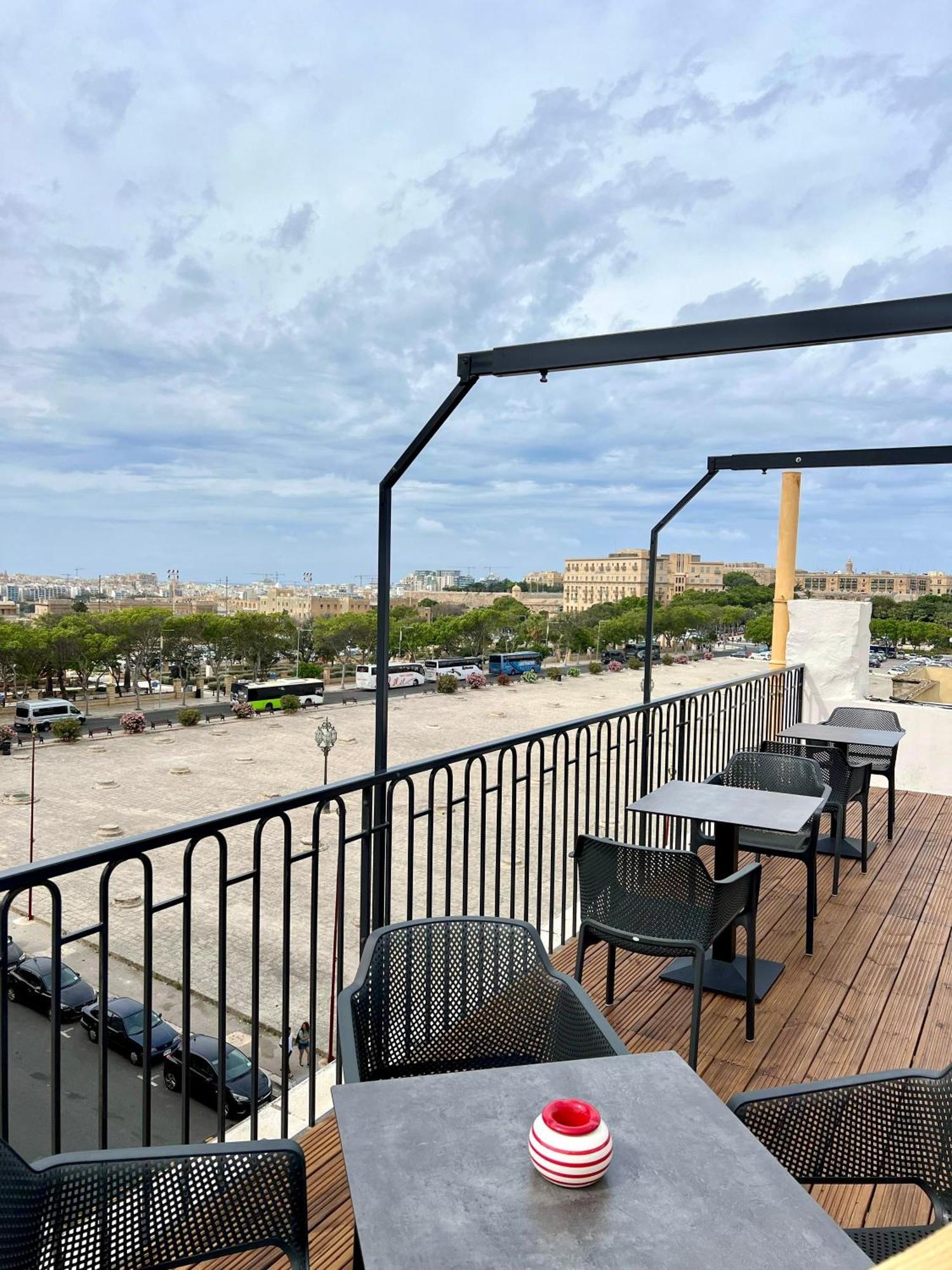 Florette Suite 1Br With Stunning Lounge Terrace By Arcobnb Floriana Exterior foto